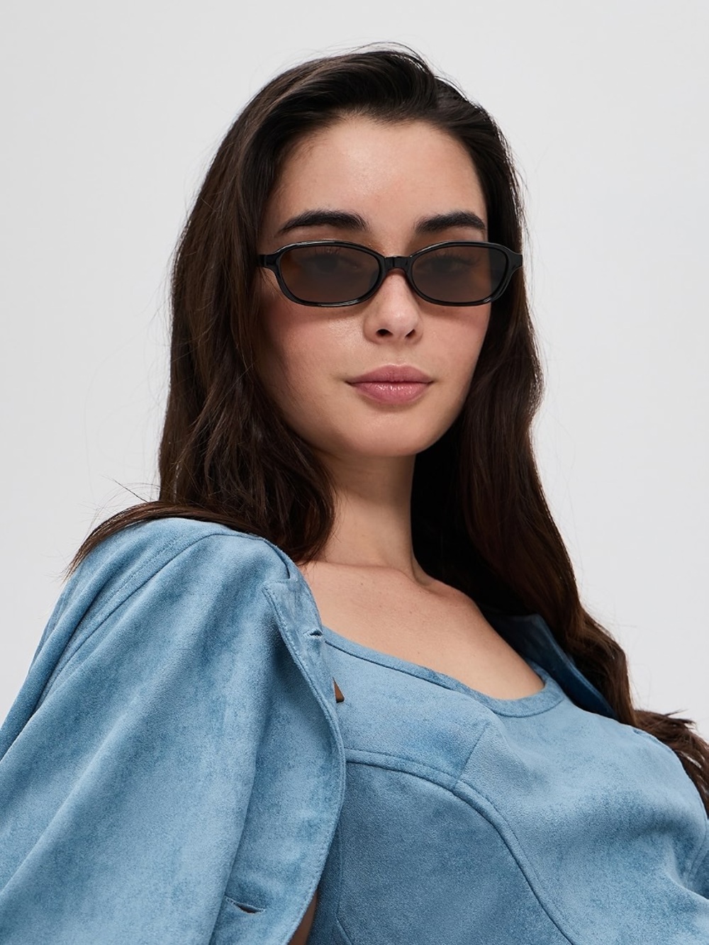 Le Specs Honeypot Sunglasses -
Black Oval Sunglasses - Classic Everyday Wear
